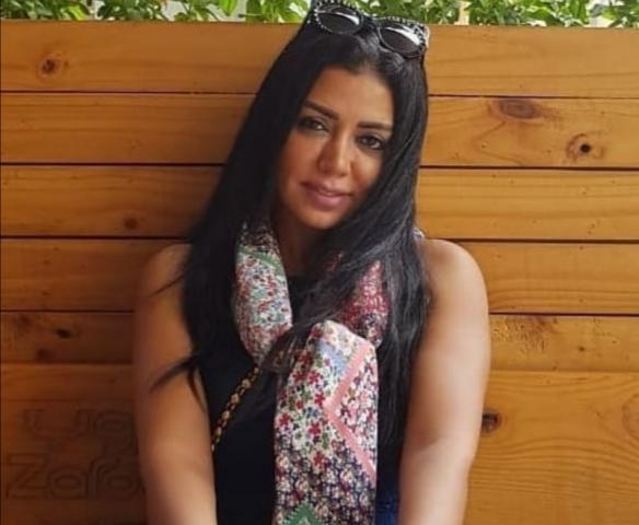 رانيا يوسف تتواجد في الشيخ زايد من أجل مسلسل ”شارع ٩”