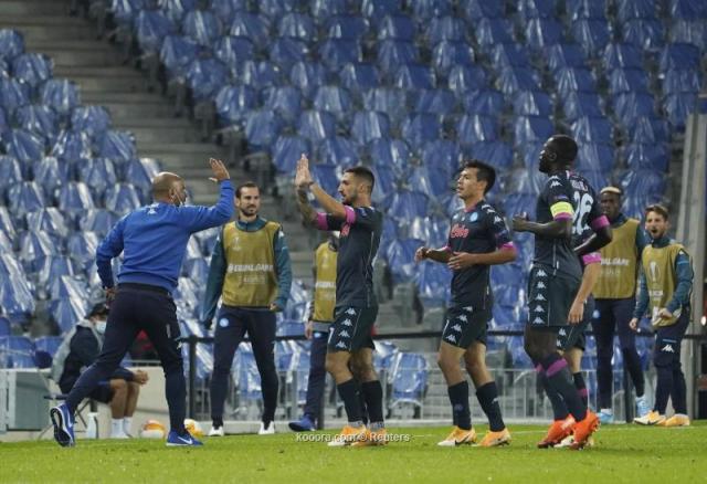 بوليتانو يقود نابولي لفوزا مهما على ريال سوسيداد بالدوري الأوروبي