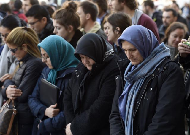 تفاصيل مبادرات المسلمون الأوروبيون للتضامن مع ضحايا العمليات الإرهابية