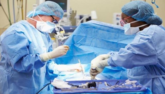 تفاصيل أول عملية جراحية لحالة مصابة بـ كورونا فى بورسعيد
