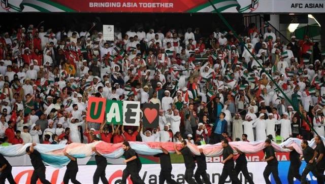 الإمارات توافق على عودة الجماهير لحضور الفعاليات الرياضية