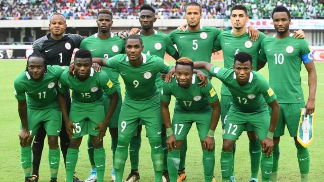 منتخب نيجيريا يعلن قائمته النهائية لكأس أمم أفريقيا بالكاميرون