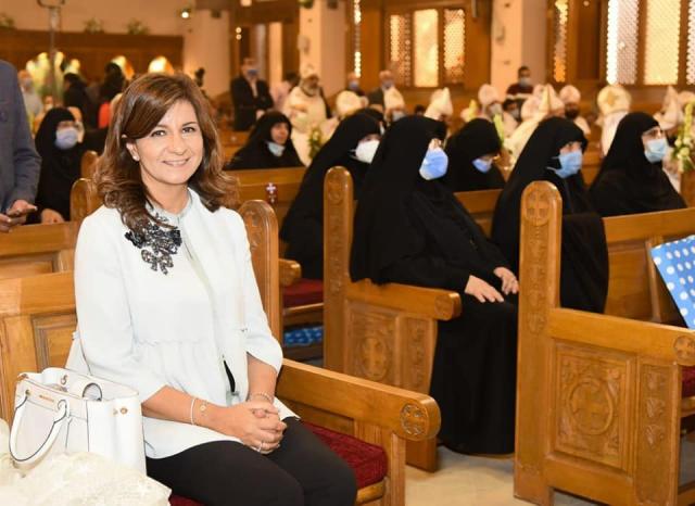 وزيرة الهجرة خلال مشاركتها في احتفال تجليس البابا