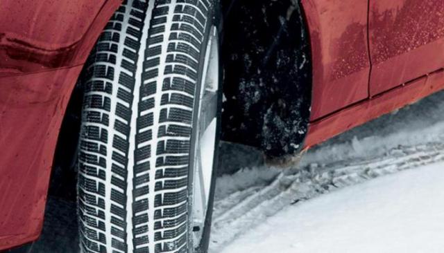 تعرف على طريقة استخدام إطارات الشتاء للسيارات وكم تكلتفها؟!