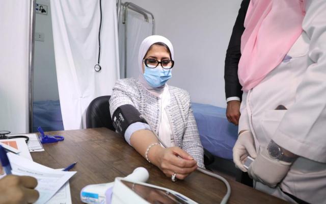 عاجل ..منظمة الصحة العالمية تحذر من خطورة عقار تستخدمه وزارة الصحة المصرية فى علاج مصابى كورونا