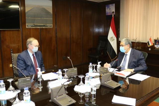 كواليس لقاء وزير الكهرباء بالسفير الجديد للإتحاد الأوروبي بالقاهرة