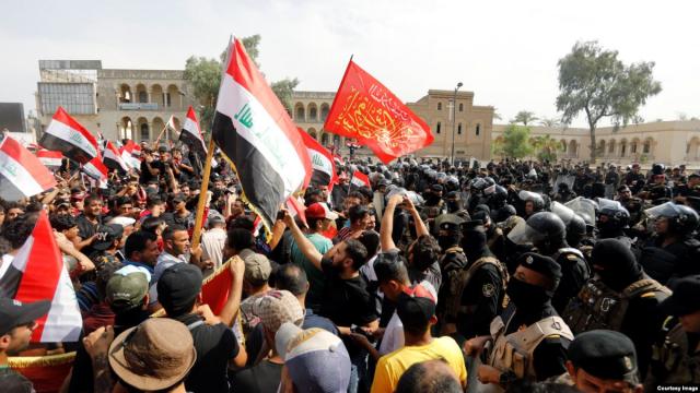بريطانيا تدعو العراق للتحقيق في عمليات قتل المتظاهرين