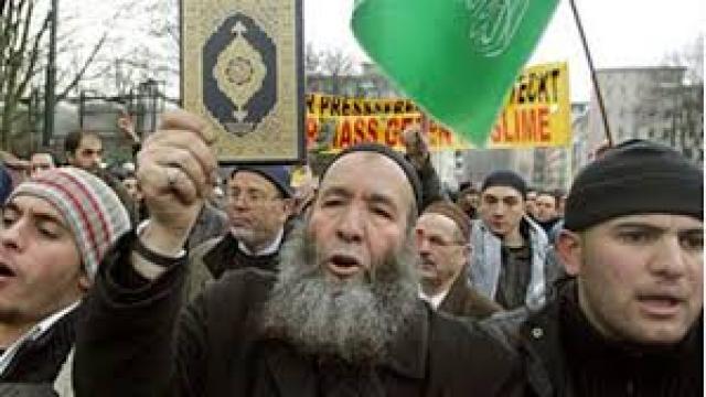الاخوان المسلمين يسعون لتأسيس دولة إسلامية في ألمانيا