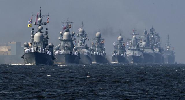 أسطول روسي
