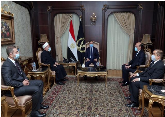   لقاء وزير الداخلية مع مفتى الديار المصرية