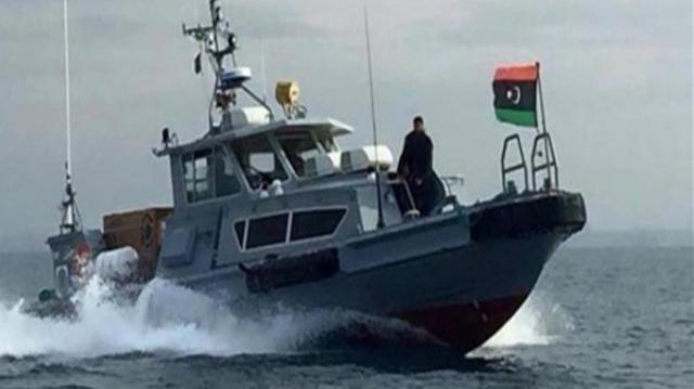 على متنها 9 بحارة..الجيش الليبي يحتجز سفينة تركية بعد دخولها المياه الإقليمية