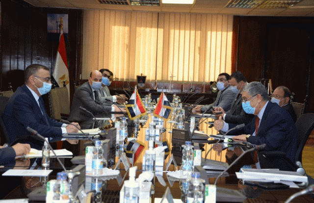 تفاصيل اللقاء الذى جمع وزير الكهرباء مع نظيره العراقي لبحث سبل دعم وتعزيز أوجه التعاون المشترك