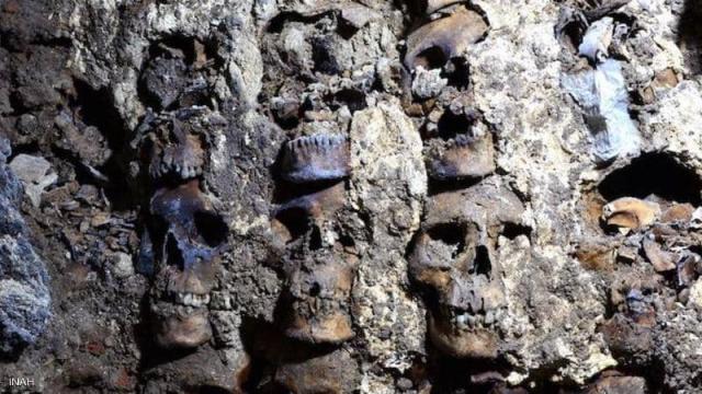 قرابين من جماجم النساء والأطفال.. كشف أثري عن 119 جمجمة بشرية في مقبرة تحت الأرض