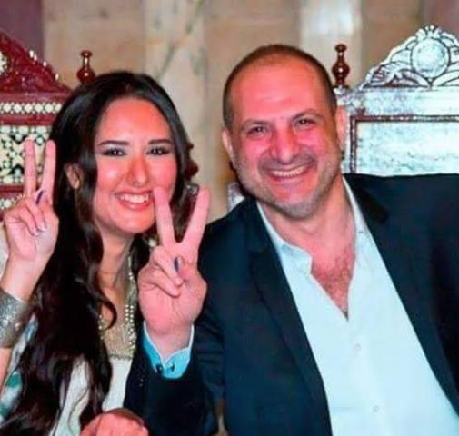 خالد الصاوي وزوجته 