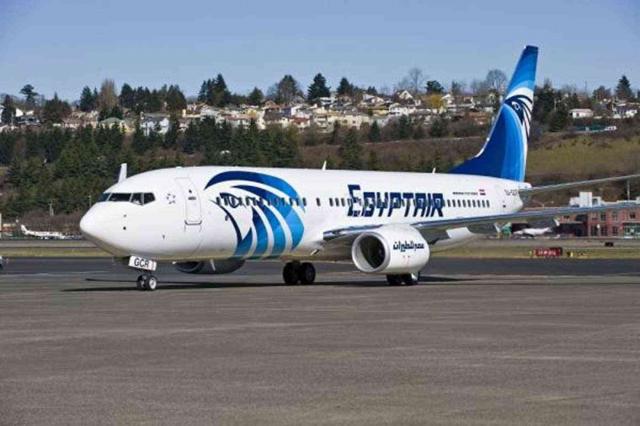 «مصر للطيران» تسير 58 رحلة تنقل 5422 راكبا غدا