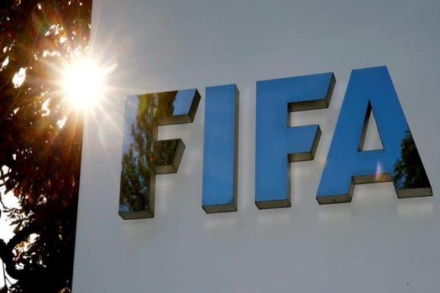 الفيفا يعلن موقفه إزاء معاقبة المنتخب الألماني بعد مهاجمة قطر