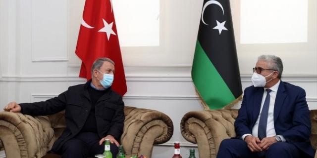 تصريحات خطيرة لـ وزير الدفاع التركي خلال لقاء وزير الداخلية الليبي