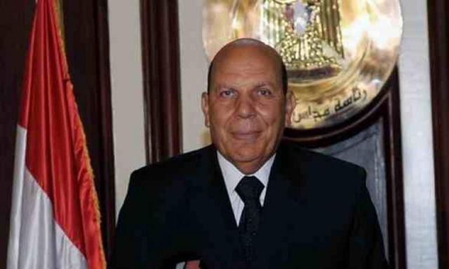 وزير التنمية المحلية يهنئ ”السيسي” و”محلب” بعيد تحرير سيناء