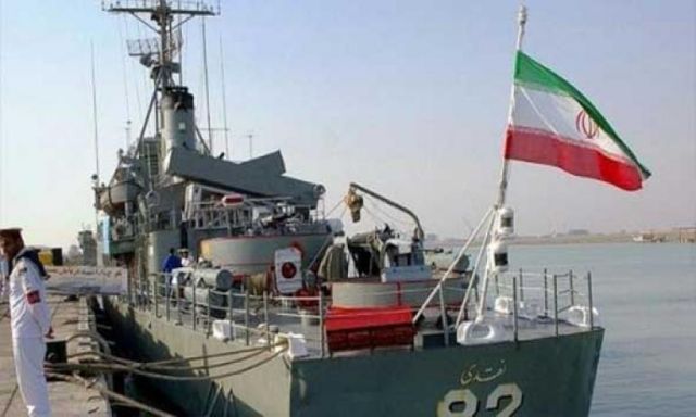 البحرية الإيرانية تنفي مغادرتها المياه الدولية في خليج عدن قبالة اليمن