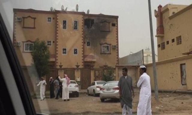 الحوثيون يطلقون قذائف على ”جزان”  السعودية والمدفعية ترد