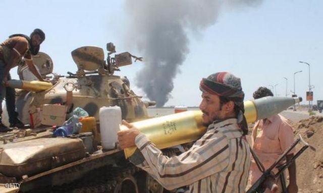 الحوثيون يشنون قصفا عشوائيا على مدينة تعز جنوب اليمن