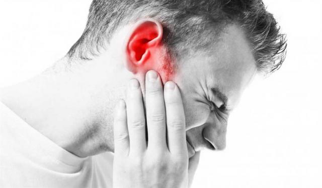 علاج انتفاخ الأذن
