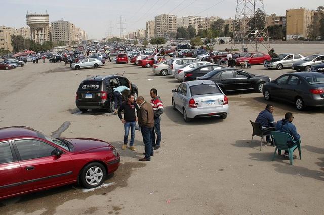 حال مبيعات السيارات المستعملة بعد غلق سوق مدينة نصر