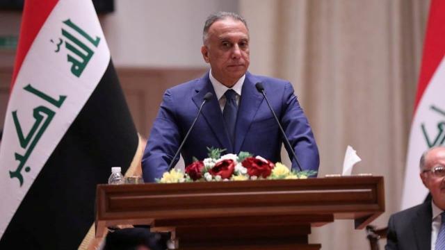 عاجل.. قرار خطير من رئيس وزراء العراق بعد قصف مطار أربيل بالصواريخ