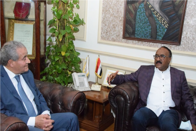 وزير التموين .. تطوير صناعة اللحوم في مصر بالتعاون مع السودان الشقيقة