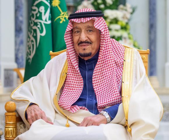 رسالة عاجلة من أمير الكويت لـ الملك سلمان.. وهذا محتواها