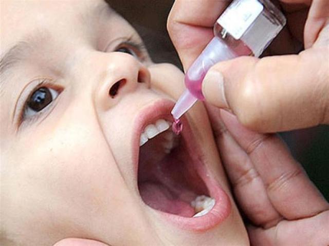 اليوم.. الصحة تطلق الحملة القومية للتطعيم ضد شلل الأطفال