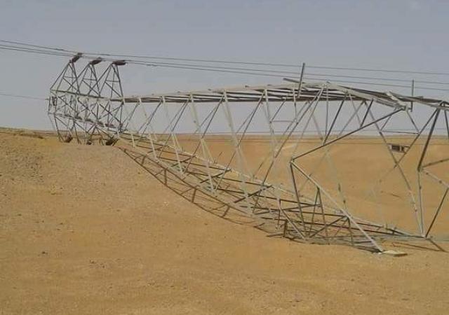 سقوط أبراج الكهرباء