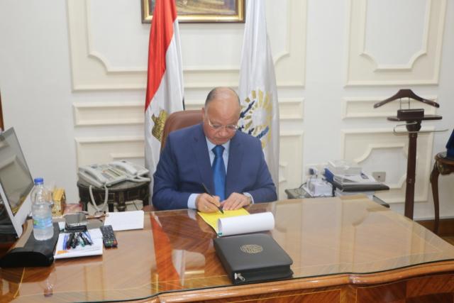 محافظ القاهرة يعتمد نتيجة الترم الاول للشهادة الاعدادية بنسبة نجاح 98.9 %