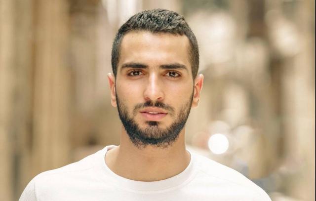 محمد الشرنوبي :معايا إعدادية لكن ناجح واعتمدت على نفسي من سن العاشرة