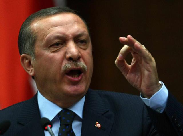 ركوع الليرة التركية متأثرة بقرارات أردوغان