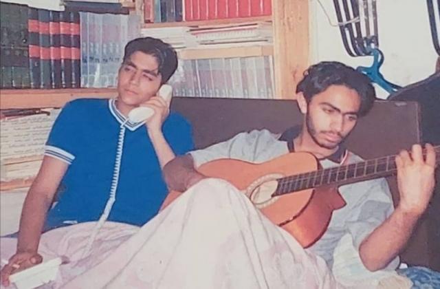 ”أيام الكحرتة”.. أحمد فلوكس يستعيد ذكرياته مع تامر حسني بصور قديمة تصدم الجمهور