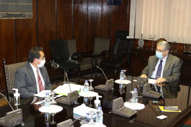 تفاصيل لقاء وزير الكهرباء برئيس الوكالة اليابانية لبحث سبل الاستثمار في مصر