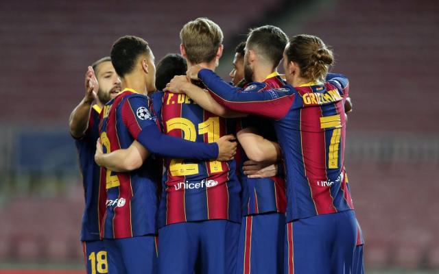 برشلونة يواجه فياريال لمواصلة المنافسة على لقب الدوري الإسباني