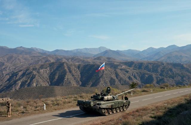 مقتل عسكريين روسيين في انفجار لغم في قرة باخ
