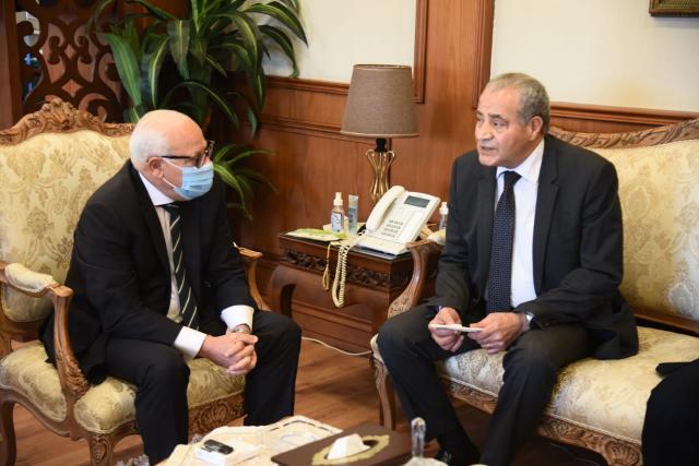 بالصور .. تفاصيل لقاء محافظ بورسعيد مع وزير التموين والتجارة الداخلية