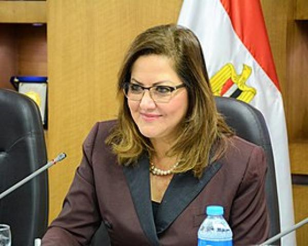 وزير الإنتاج الحربى يبحث مع وزيرة التخطيط الخطة الاستثمارية للعام المالى 2021/2022
