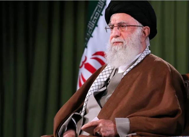 قرار أمريكي خطير بشأن المرشد الأعلى الإيراني علي خامنئي