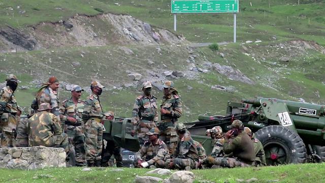 انتشار عسكري للهند على الحدود مع الصين