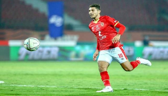 محمد شريف يأمل في إهداء مولوده الأول لقب دوري الأبطال