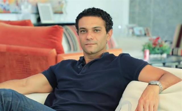 آسر ياسين يتواجد في التجمع الخامس من أجل مسلسل ”الثمانية”.. إليك التفاصيل