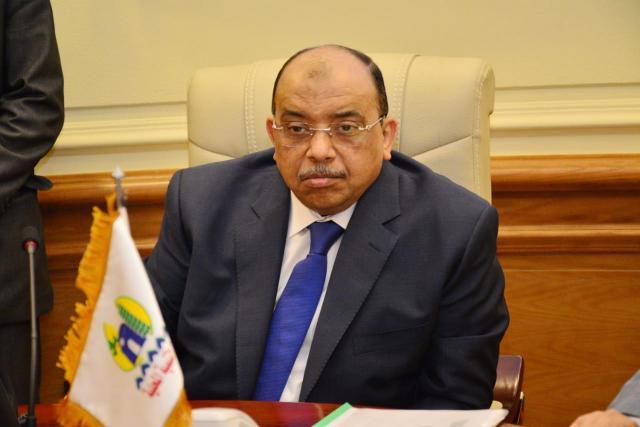 وزير التنمية المحلية يُهنئ رئيس الوزراء بمناسبة عيد الأضحي المبارك