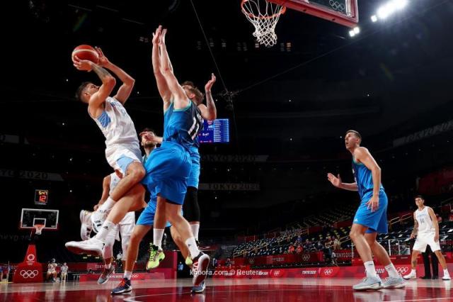سلوفينيا تهزم الأرجنتين في منافسات كرة السلة للرجال بأولمبياد طوكيو