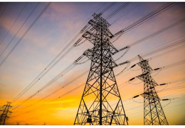 «الكهرباء» تكشف تفاصيل أقصى حمل للشبكة خلال فصل الصيف