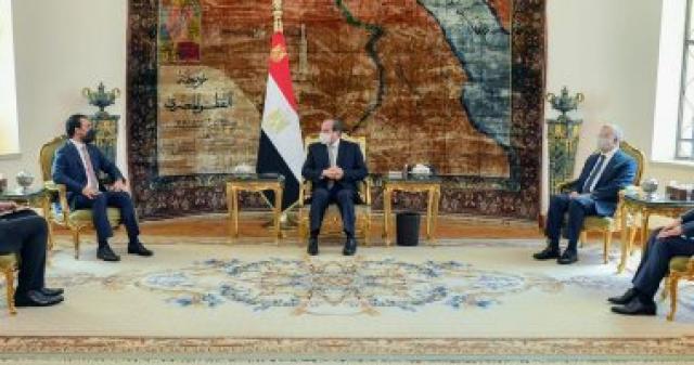 السيسى يؤكد دعم مصر الكامل للعراق ورفضها التدخلات الخارجية فى شئونه