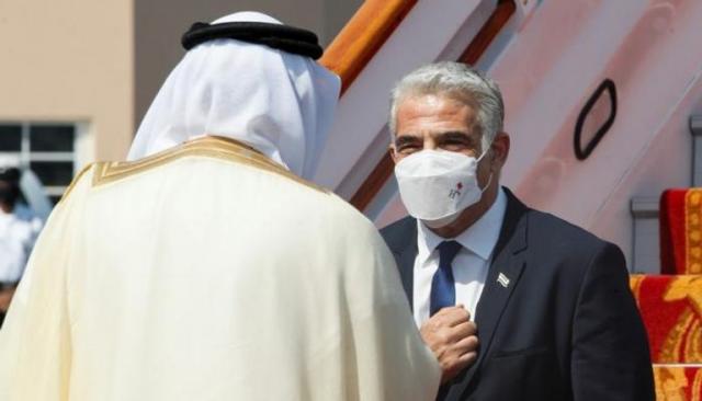 وزير الخارجية الإسرائيلي يصل إلى البحرين في زيارة تاريخية